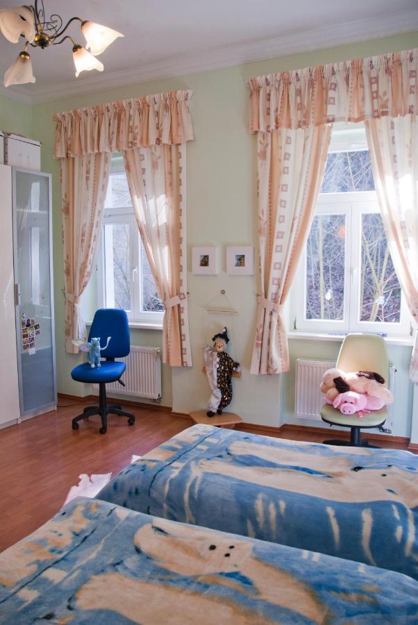 Apartman Na Zahradni Karlsbad Buitenkant foto